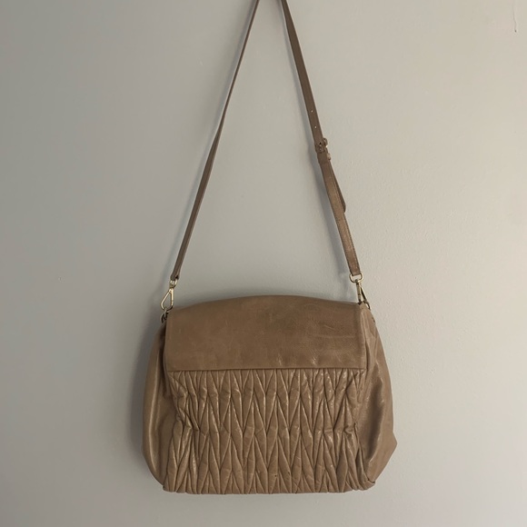 Miu Miu - Tan Leather Bag - Picture 3 of 11